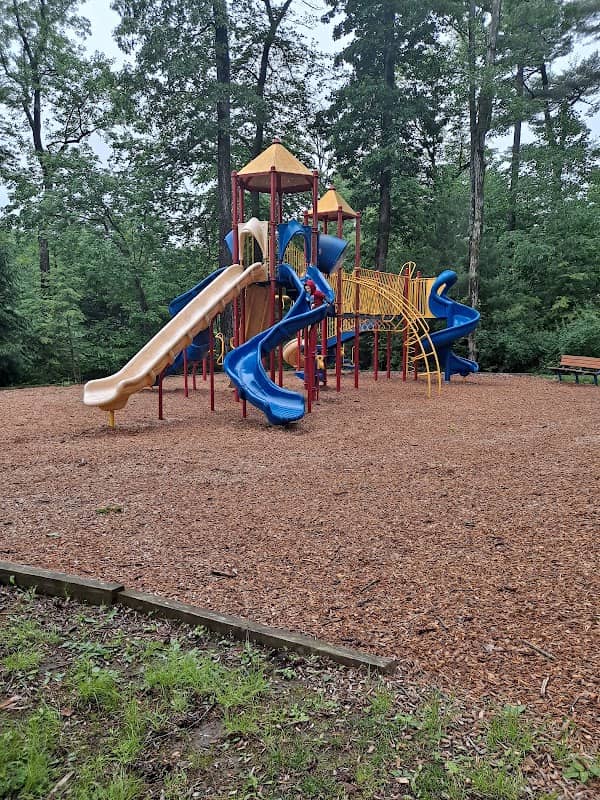 Rolando Woods Park - Image 1