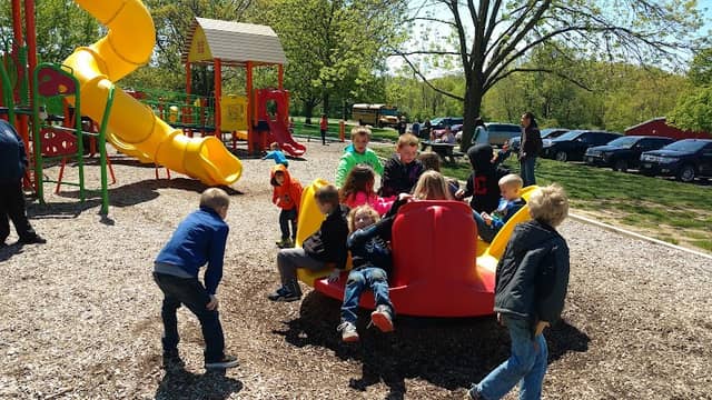 Neumann Park - Image 2