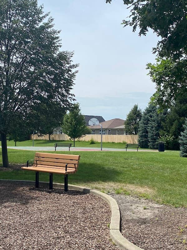 Heatherstone Park - Image 1