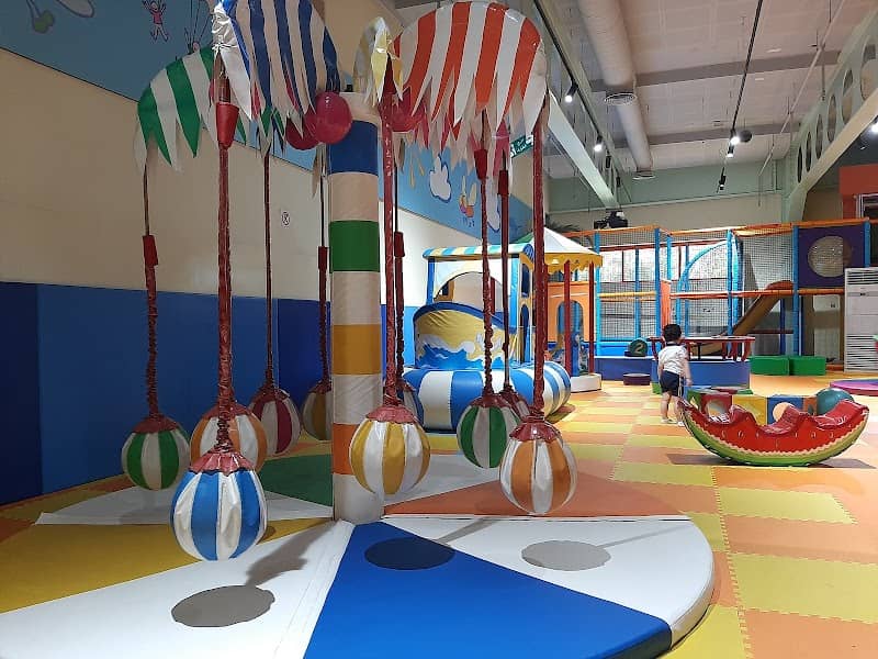 Children's City - Image 1