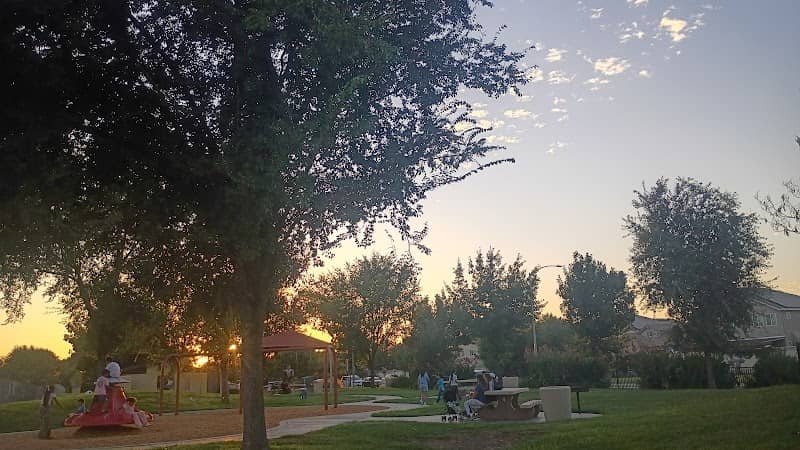 Oliveira Park - Image 1
