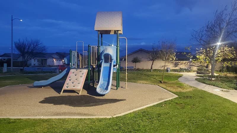 Spyglass Park - Image 1