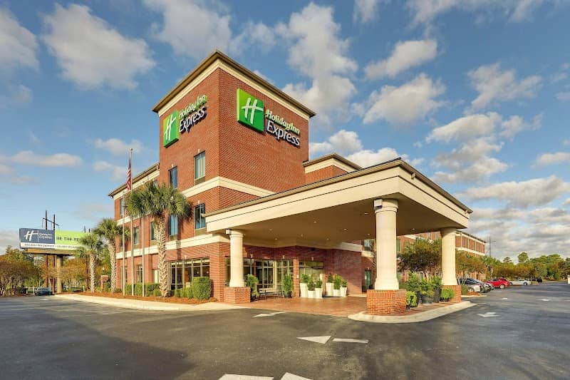 Holiday Inn Express Leland - Wilmington Area by IHG - Image 1