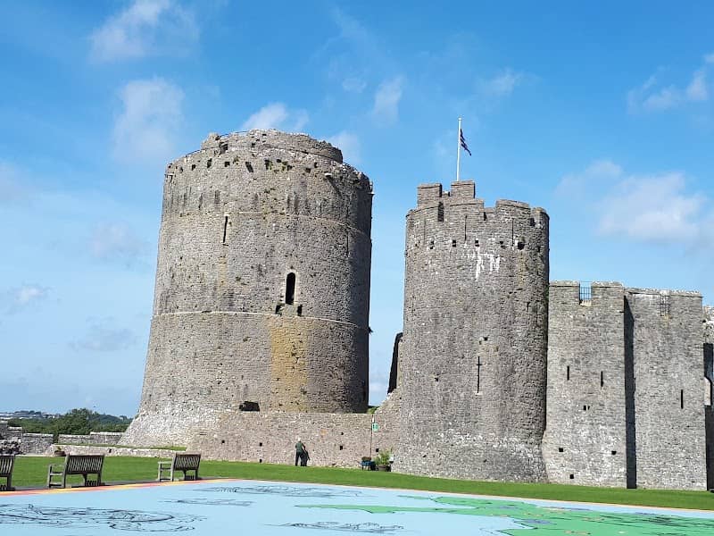 Pembroke Castle - Image 3