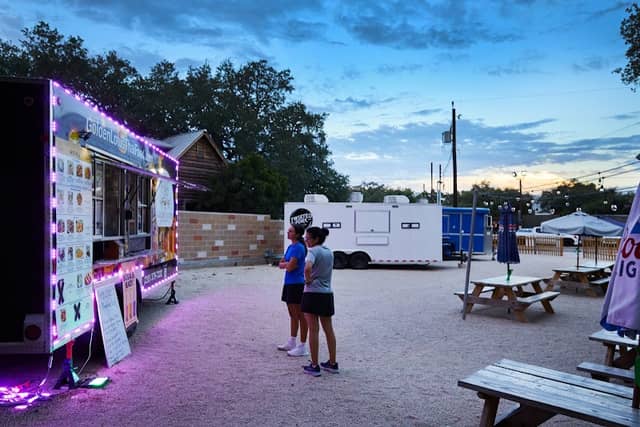 Old Helotes Family Food Park - Image 2