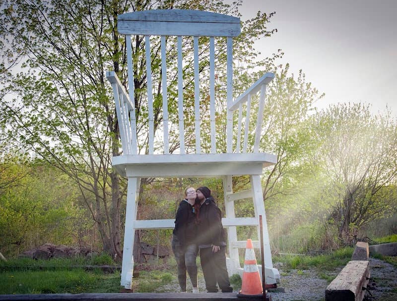 The BIG Rocking Chair - Image 2