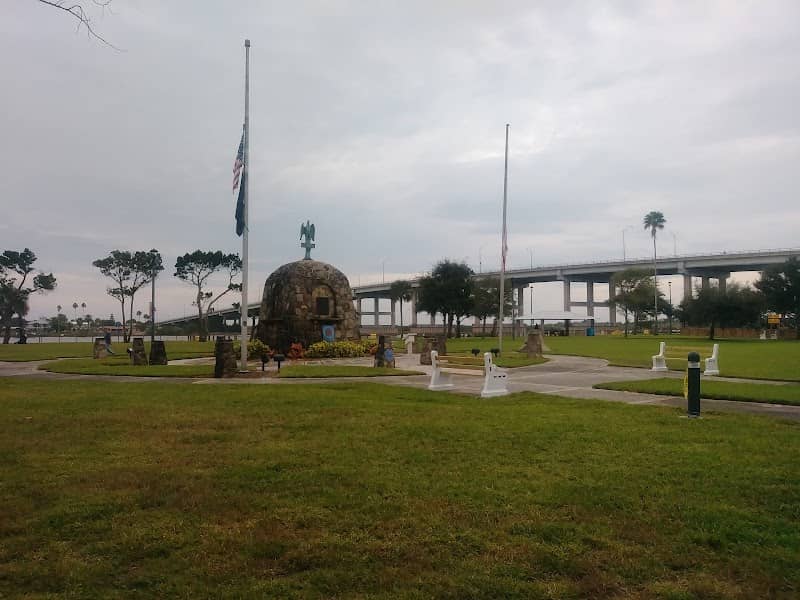 Riverside Park - Image 2