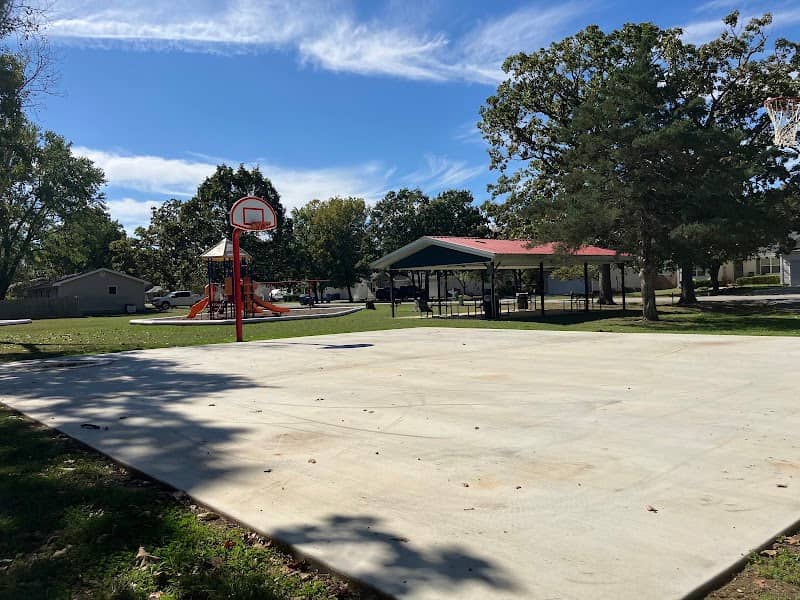 Four Oaks Park - Image 2