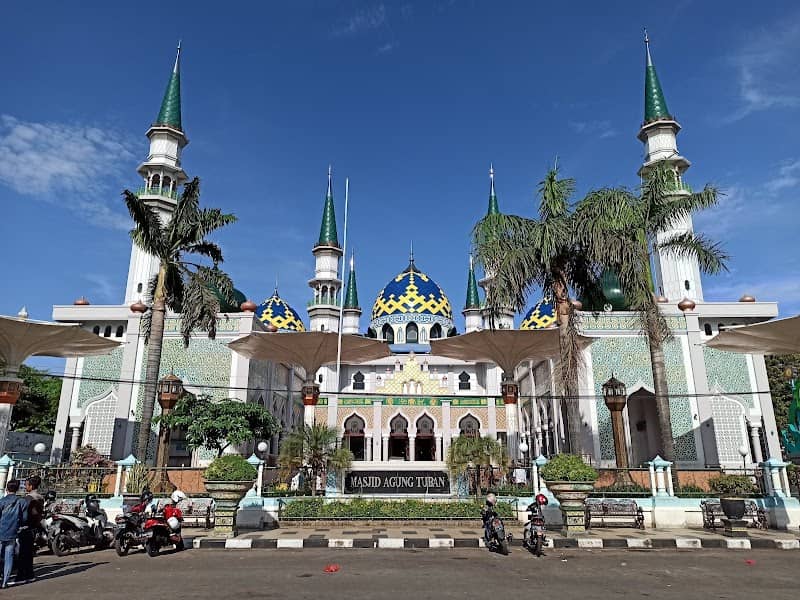 The Great Mosque Of Tuban - Image 1