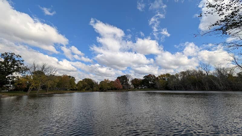 Old Grove Park - Image 2
