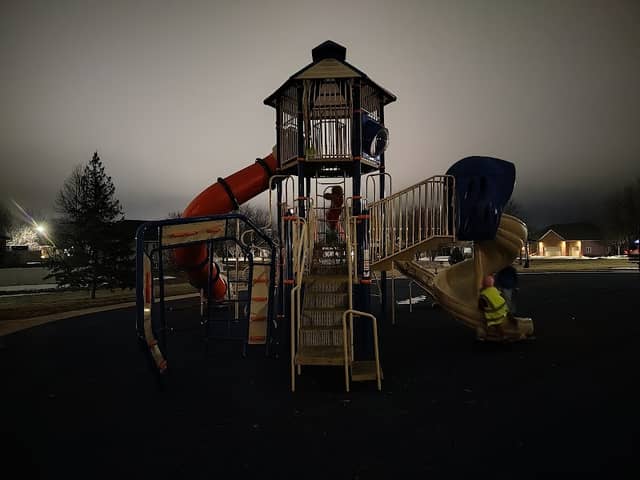 Tall Grass Park - Image 1
