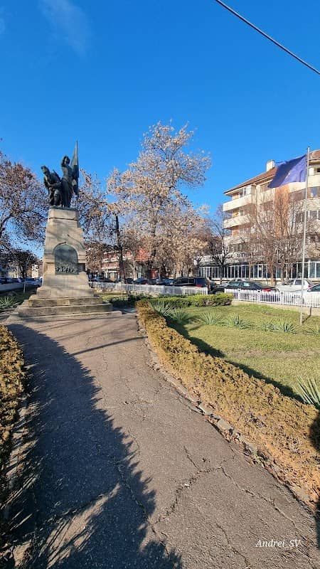 Monumentul Eroilor - Image 1
