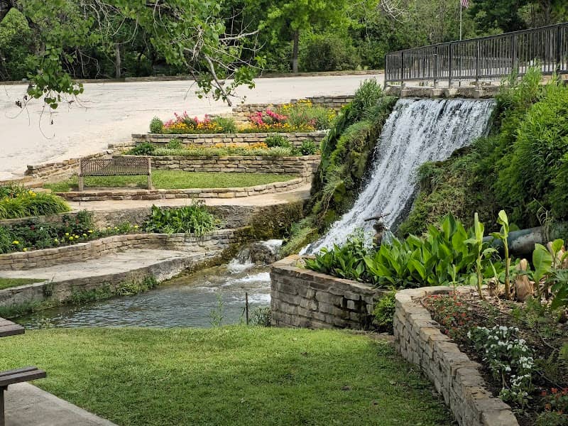 Mill Pond Park, San Saba, TX - Image 2