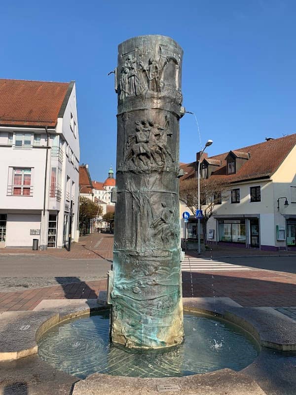 Spitalplatzbrunnen - Image 1