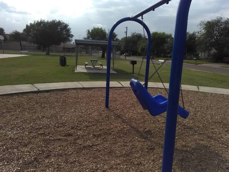 Fountain Center Park - Image 1