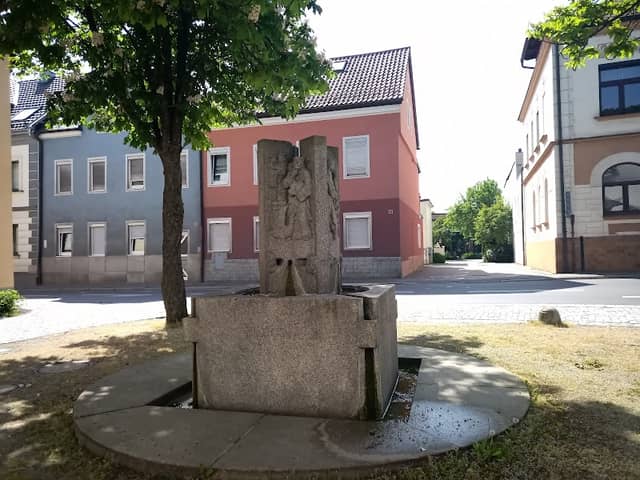 Egerländer Brunnen - Image 1