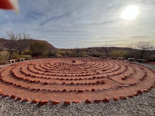 Kayenta Desert Rose Labyrinth - Image 1