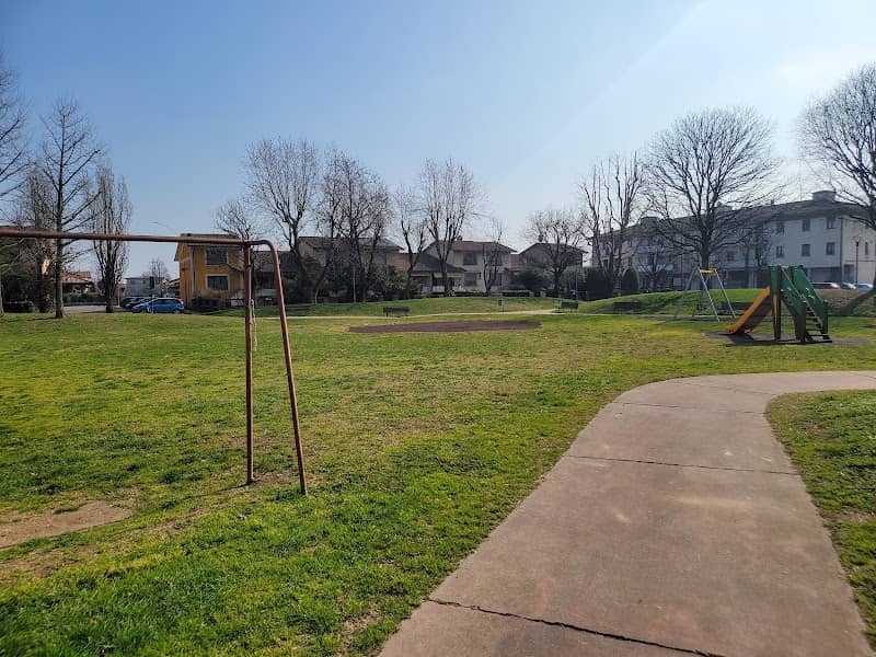 Parco Via 25 Aprile - Image 2