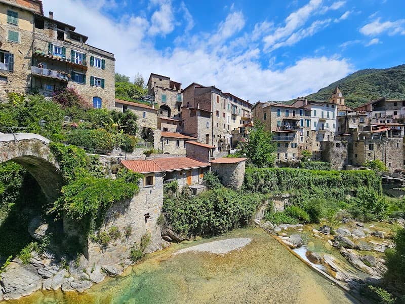 Kleiner Badesee Rocchetta Nervina - Image 1