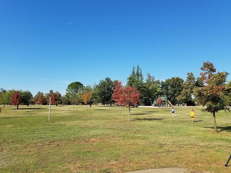Ridgeway Park - Image 2