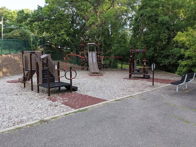 Thoresen Park - Image 1