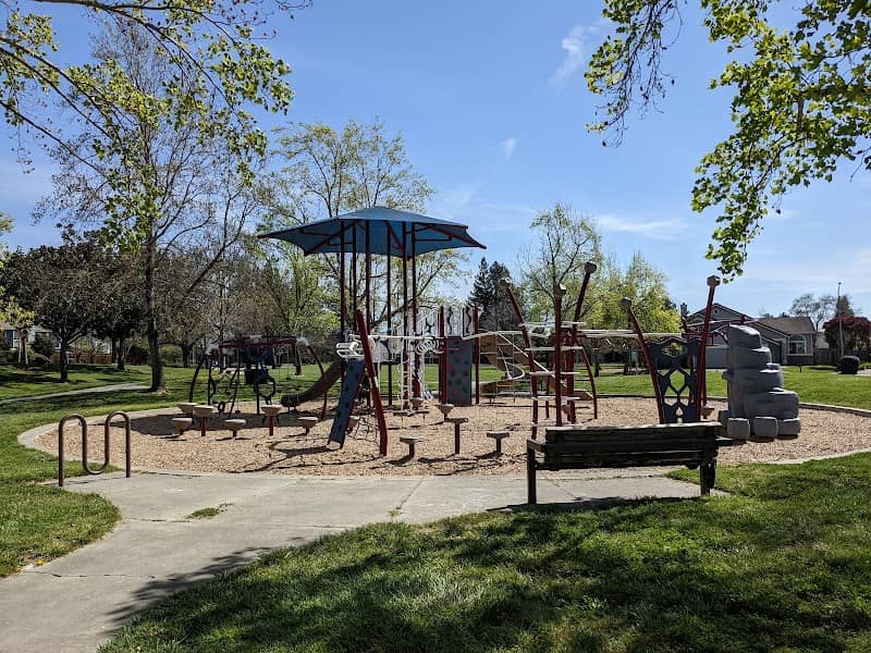 Rainbow Park - Image 1