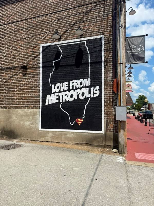 Love From Metropolis Mural - Image 2