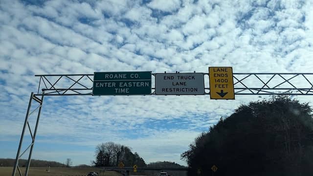 Eastern Time Zone Sign - Image 1