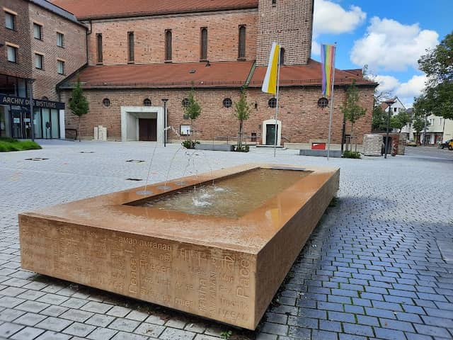 Friedensbrunnen - Image 2