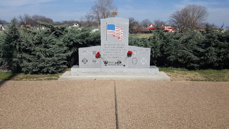Veterans Park - Image 2