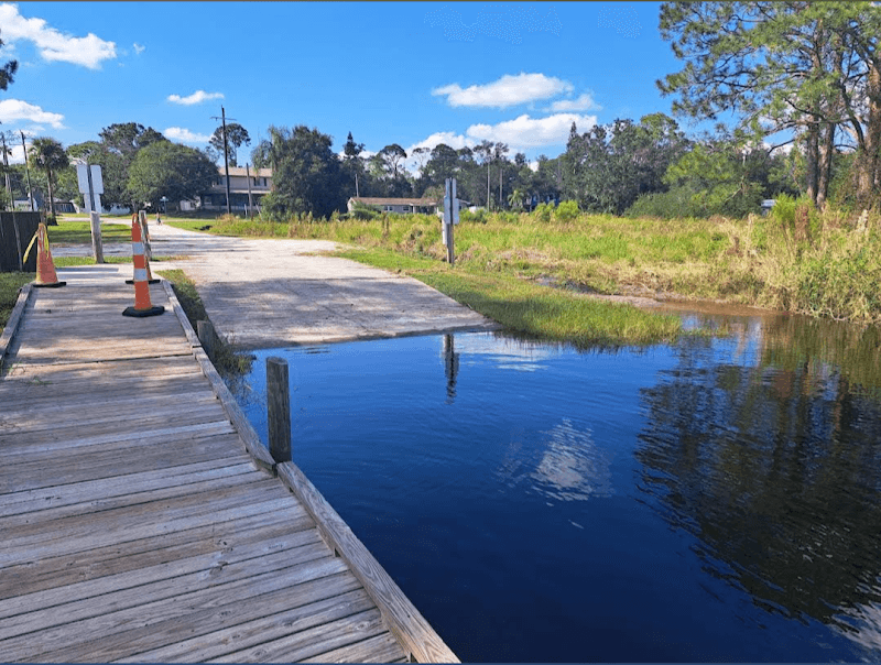 Wolf Lake - Boat ramp - Image 1