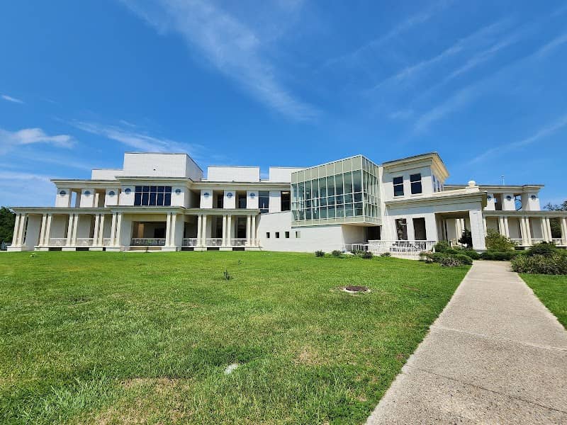 Jefferson Davis Presidential Library - Image 1
