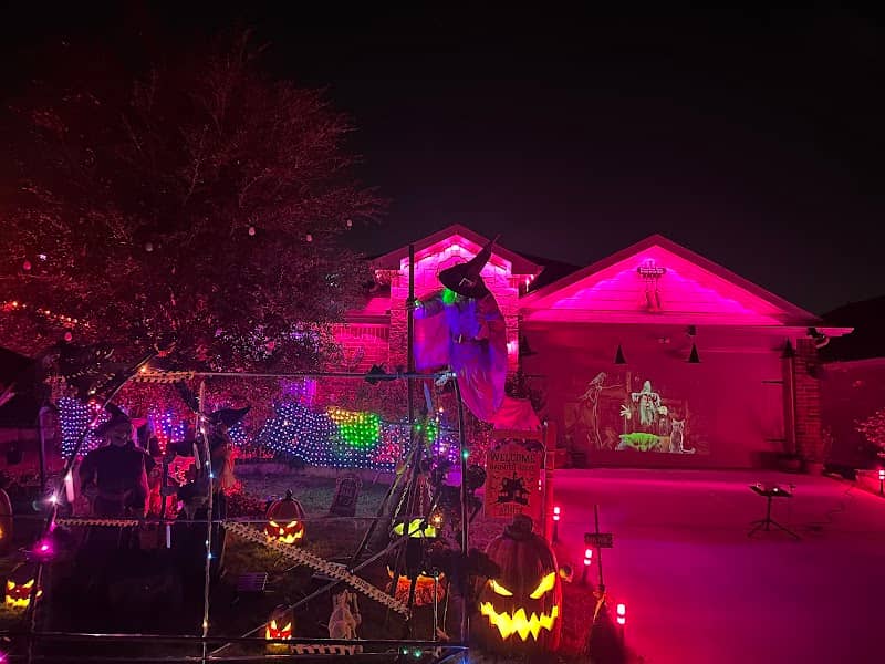 Munoz Holiday House - Image 1