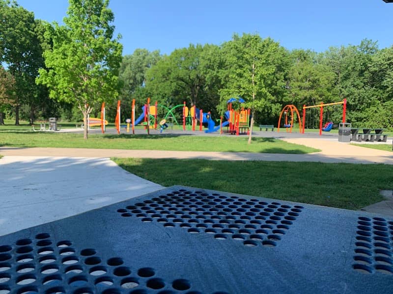 Main Park - Image 2