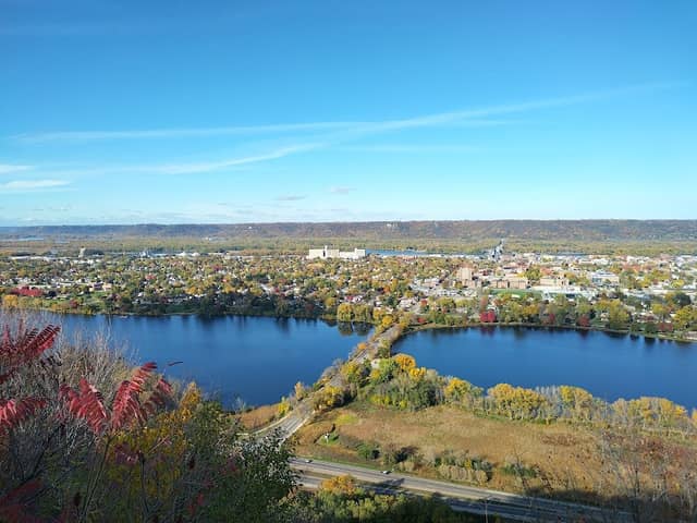 Garvin Heights City Park - Image 2