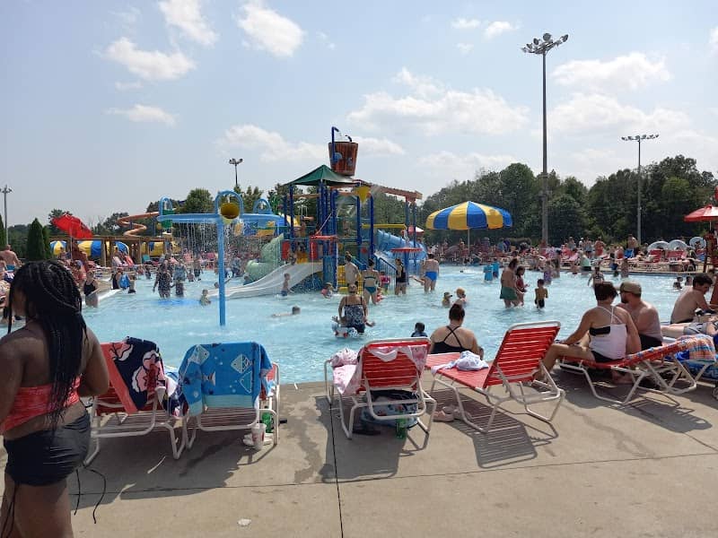 SomerSplash Waterpark - Image 2