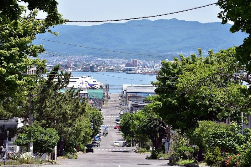 Saiwaizaka - Image 1