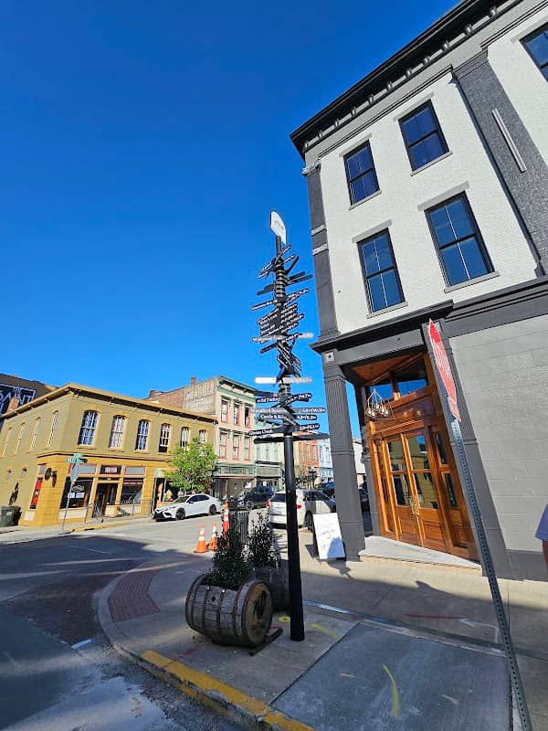 Bourbon Traveler Signpost - Image 1