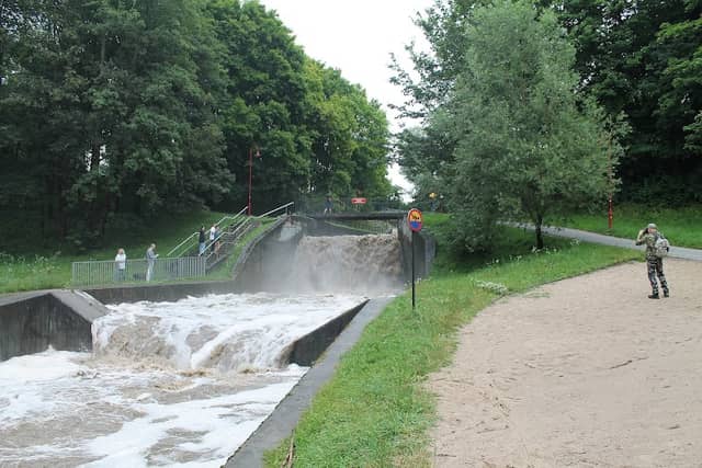 Wodospad na rzece Kumiela w Elblągu - Image 1