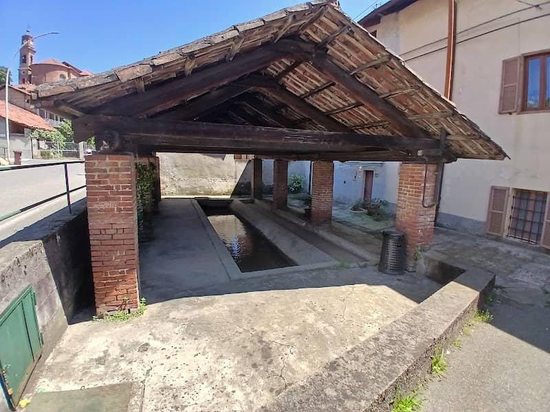 Lavatoio - Image 1