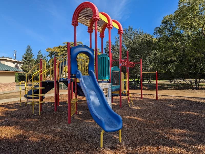 Hewitt Park - Image 2