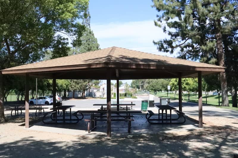 Creekside Park - Image 1