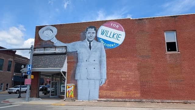 Wendell Willkie Mural - Image 2