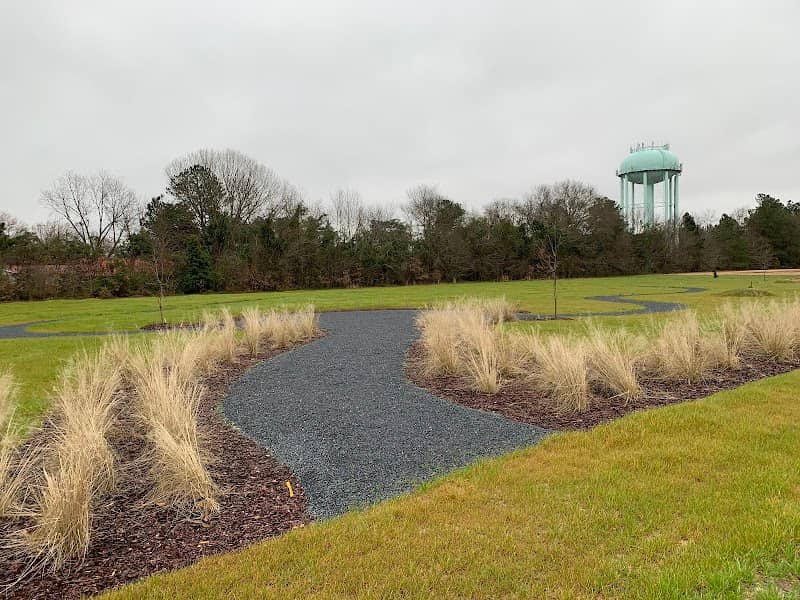 HIGHLAND MEADOW - Image 1