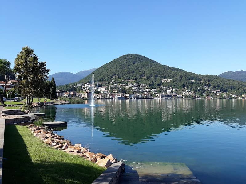 Lakeside Lavena Ponte Tresa - Image 1