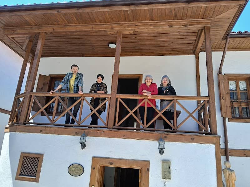 Şefik Dizdar Kültür ve Sanat Evi - Image 1