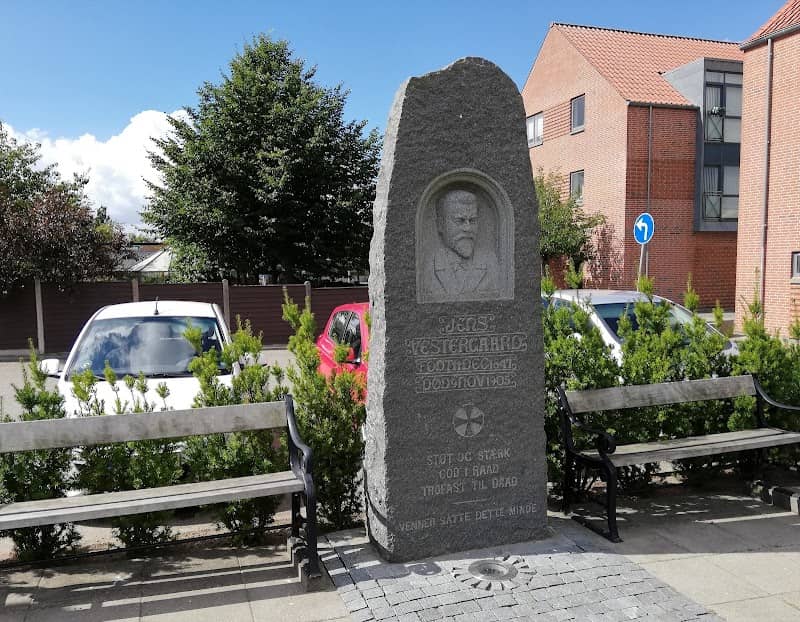 Memorial stone for Jens Vestergaard - Image 1
