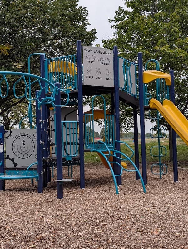Erickson Park, Bolingbrook Park District - Image 1