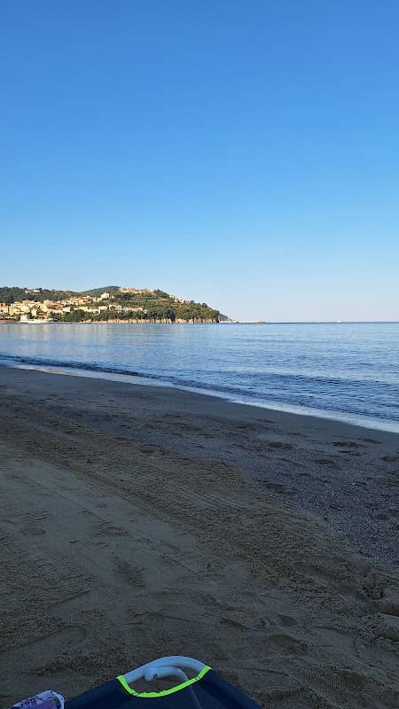 Spiaggia libera - Image 1