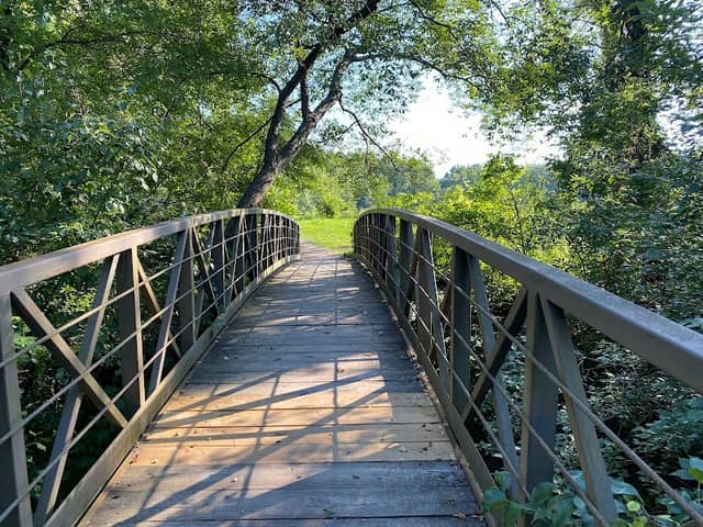 Moutoux Park - Image 2